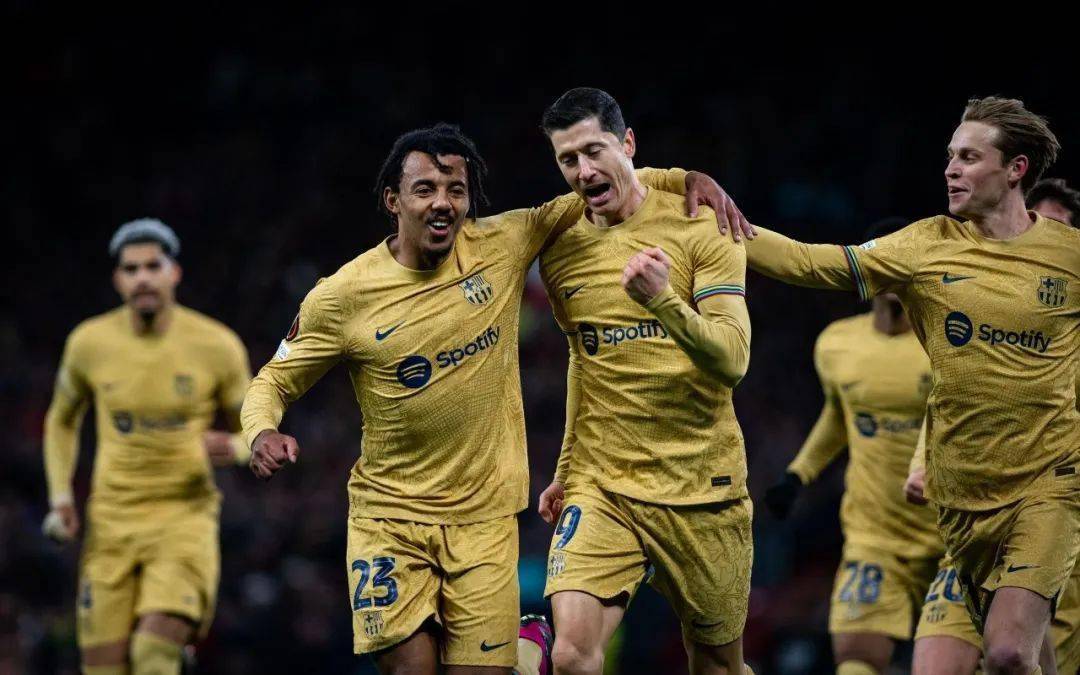 风云突变!深圳男篮国际比赛日复出首秀,欧联版图或变,态度坚定,团队化学反应显著的简单介绍 风云突变!深圳男篮国际比赛日复出首秀,欧联版图或变,态度坚定,团队化学反应显著的简单介绍