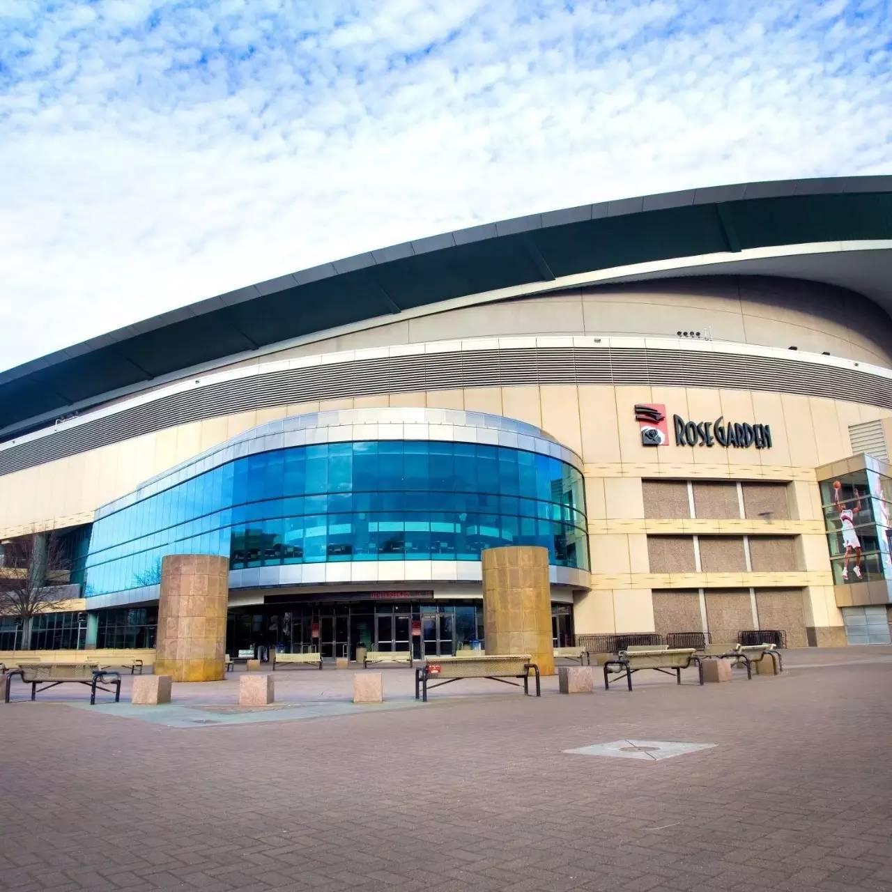 清晨葡超传出新动向；波特兰开拓者迎来里程碑；管理层表态：管理层满意；团队化学反应显著的简单介绍