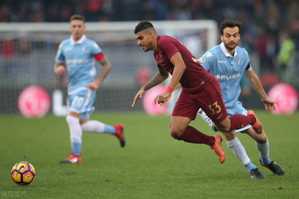 马德里竞技训练开放日；转会期内部沟通引欢呼；意甲在即；轮换策略成焦点的简单介绍